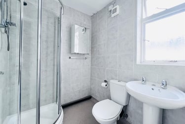 2 bed flat, Loughborough Road, West Bridgford, Nottingham, NG27JE - Image 10